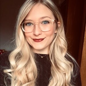 Meet your Posher, Sara